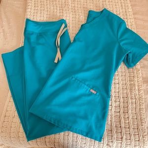 Figs Teal Scrubs Limited Edition Set L